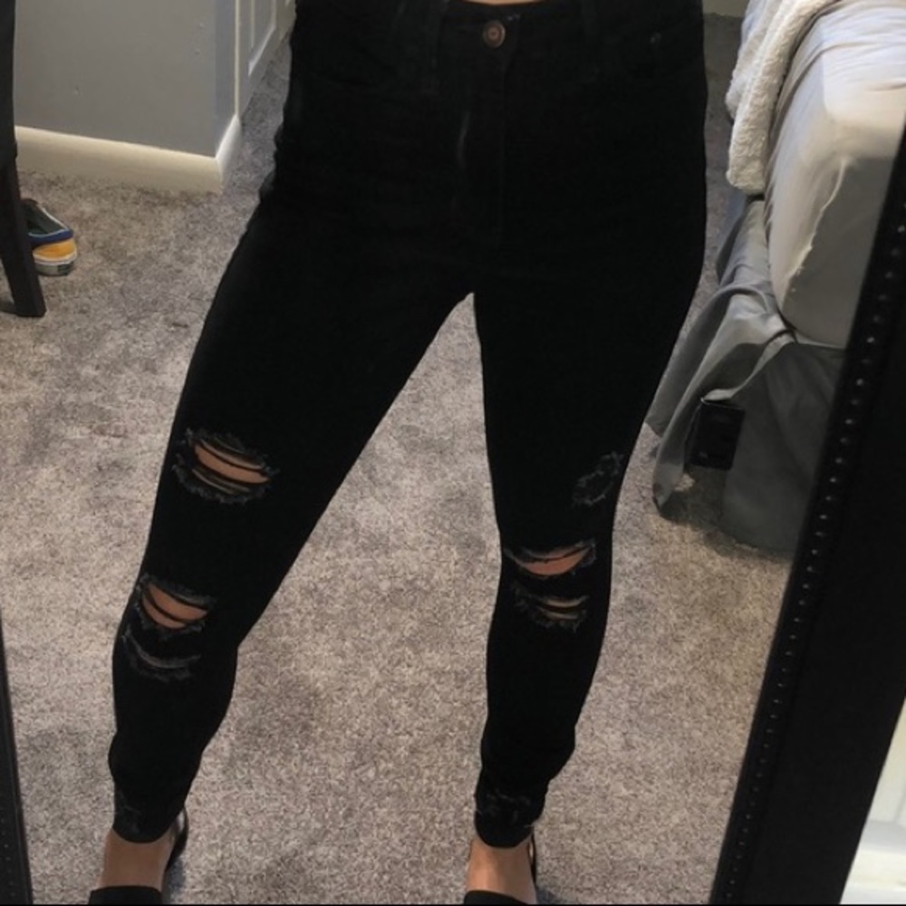 Black Destroyed Hollister skinny (jegging) Jeans